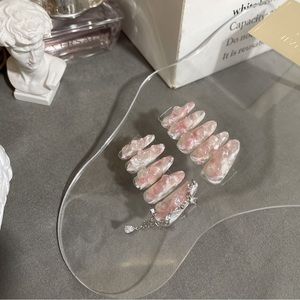 ▫️Strawberry Crystal Press On Nail